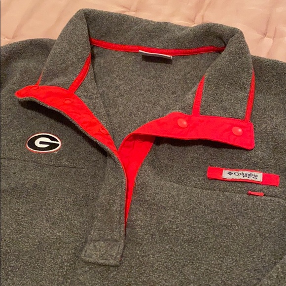 Georgia Bulldogs Performance Fishing Gear pullover - Picture 2 of 4